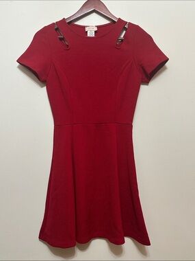 love...ady Red Textured Short-Sleeve Dress